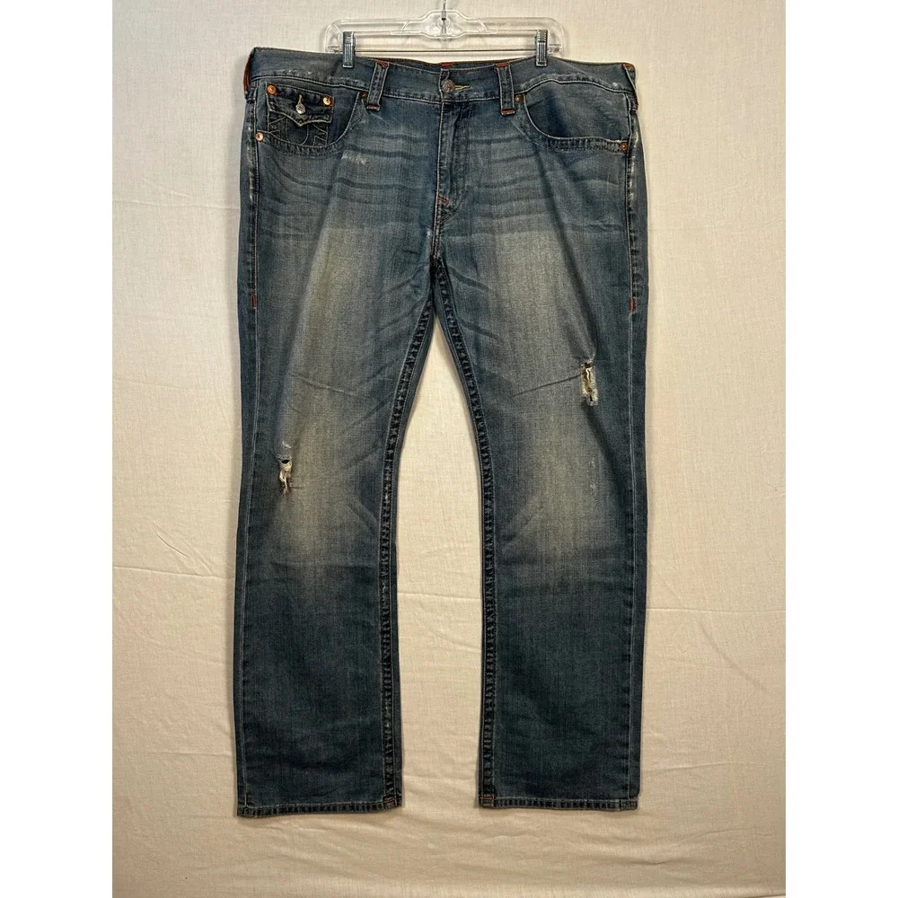 True Religion Mens Straight Distressed Blue Jeans 42 MNR3859OM Medium Wash